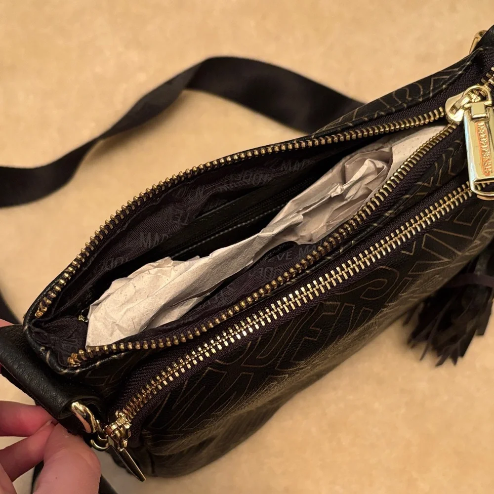 Steve Madden Black and Gold Crossbody Bag - Picture 6 of 7